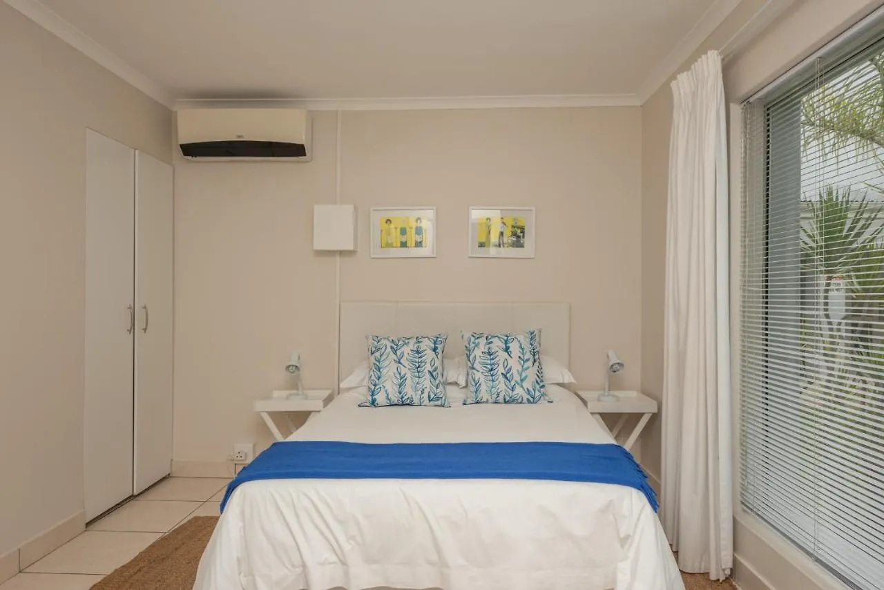 Bed & Breakfast Millard Crescent Guest House Port Elizabeth